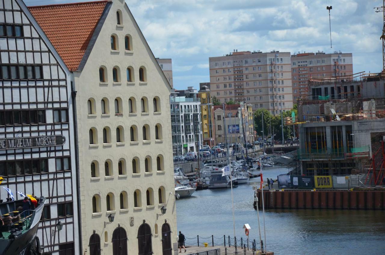 Apartment Above Motlawa Gdansk Ngoại thất bức ảnh